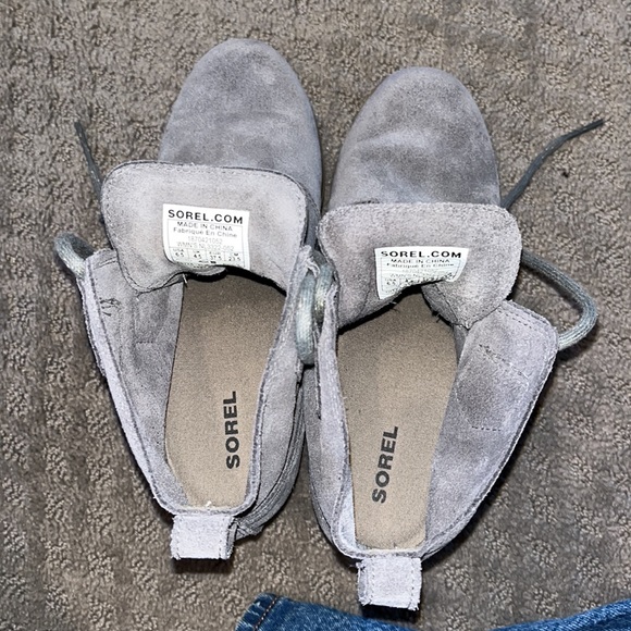 Sorel Evie Grey Suede Wedge Lace-up Ankle Waterproof Bootie. EUC 6.5 - Picture 8 of 8